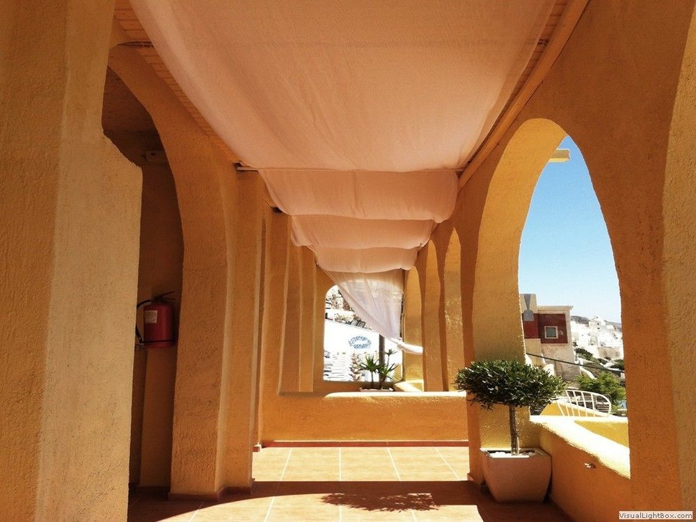 Hotel Porto Carra Fira  Exterior foto